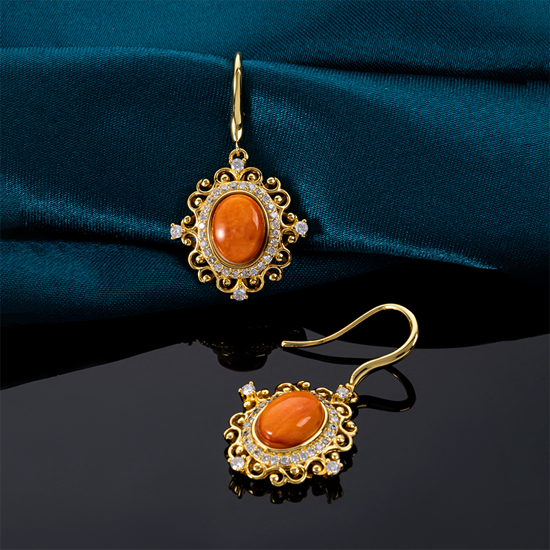 French Court-Style Oval Earrings with Natural Spiny Oyster Shell