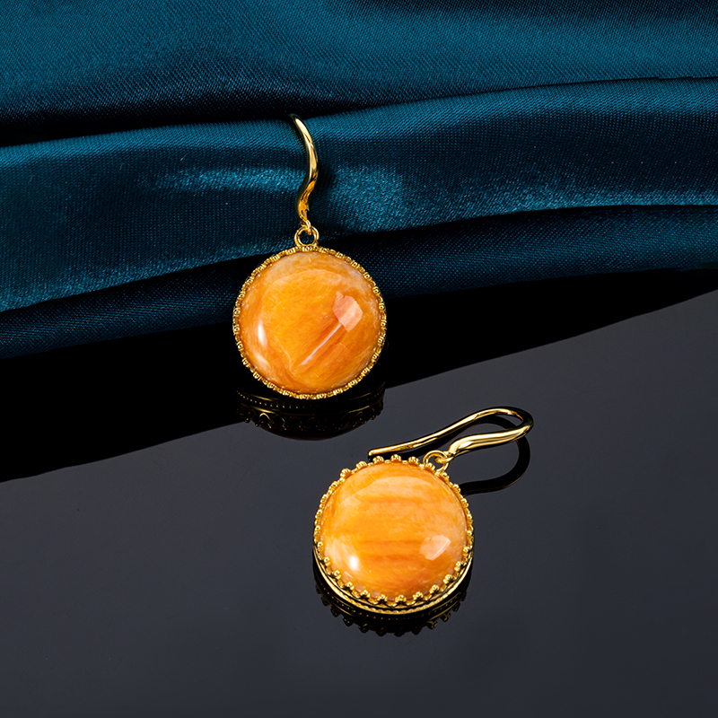 Orange Spiny Oyster Shell Round Earrings – Vibrant Elegance & Organic Glow