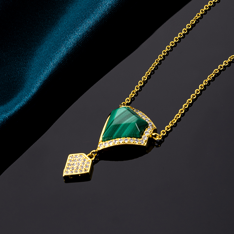 Euro Chic Triangular Malachite Pendant Necklace