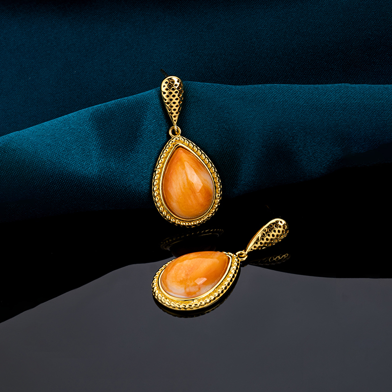 2025 New Arrival: Vintage-Inspired Teardrop Earrings in Natural Spiny Oyster Shell – Exquisite Stud & Drop Styles for Qipao, Hanfu & Cultural Ensembles