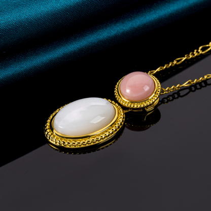Queen Conch & Pearl Necklace | Oceanic Elegance