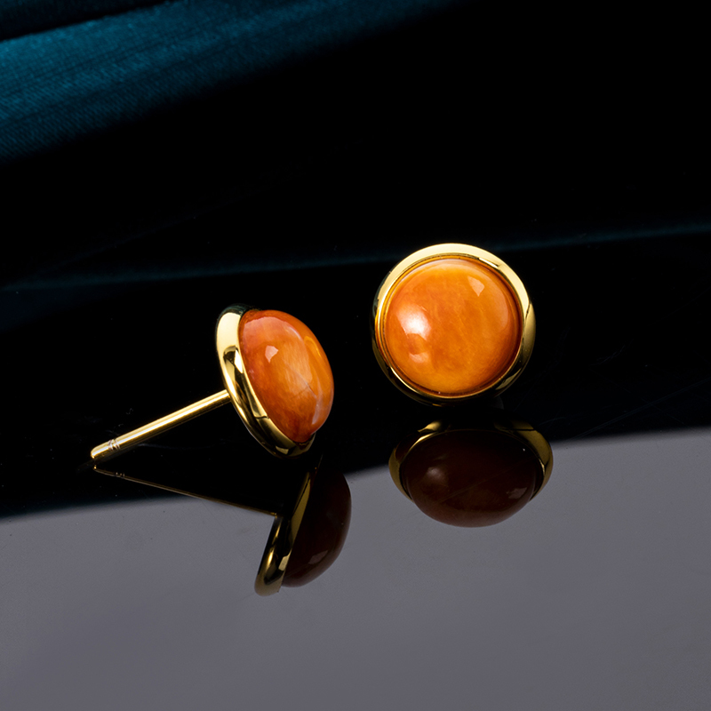 Elegant Natural Spiny Oyster Round Earrings - Versatile Everyday Shell Jewelry