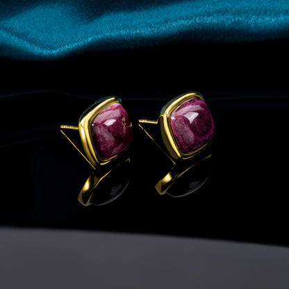 Sophisticated Purple Square Spiny Oyster Studs