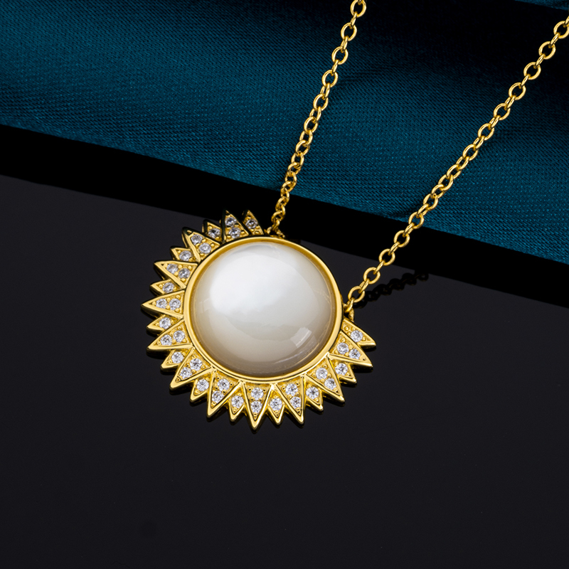 Luminous White Mother of Pearl Sunflower Necklace