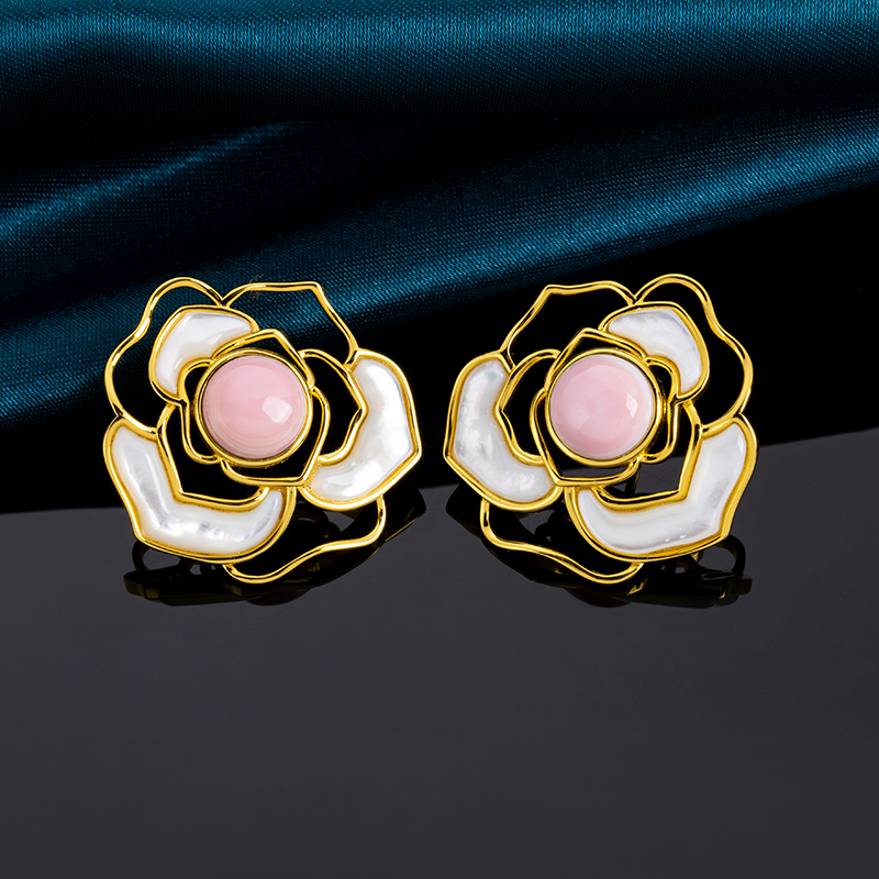 Natural Queen Conch Camellia Earrings - Dainty Fashion
