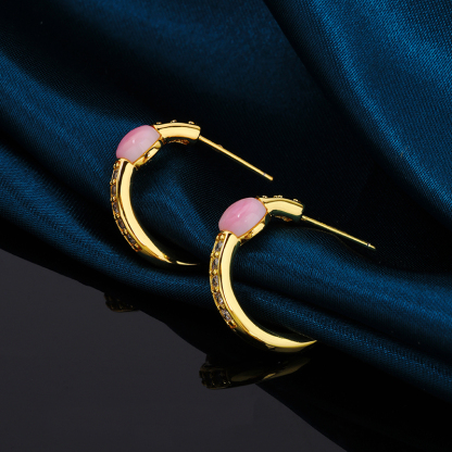 Natural Queen Conch C-Shaped Earrings | Elegant & Modern