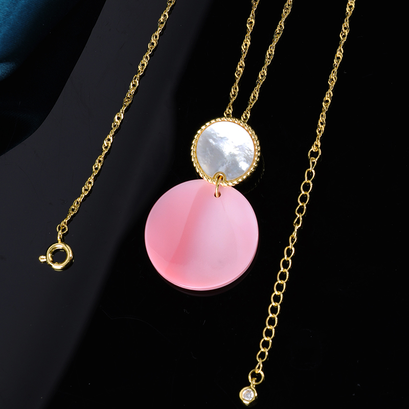 Round Natural Queen Conch Necklace | Island Holiday Style