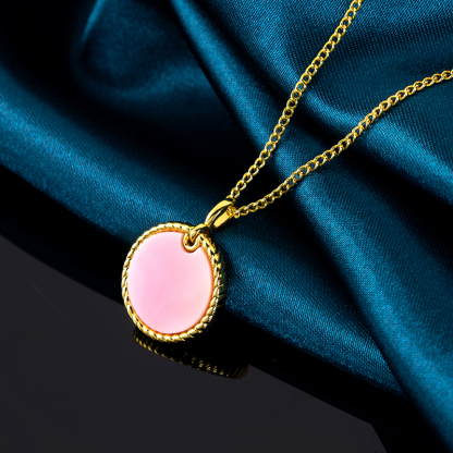 Natural Queen Conch Round Vintage Choker | French Style