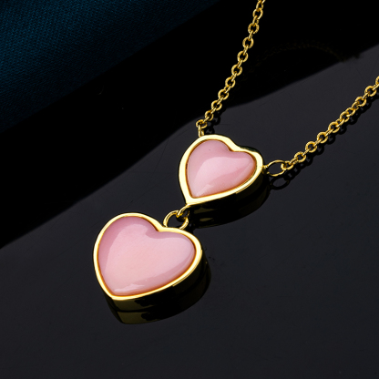 Natural Queen Conch Heart Pendant | Chic Double Hearts Collarbone Necklace