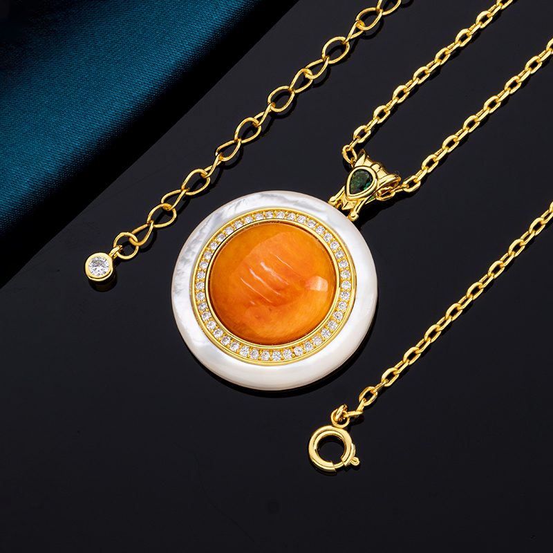 Natural Spiny Oyster Necklace for Women – Luxury Shell Choker