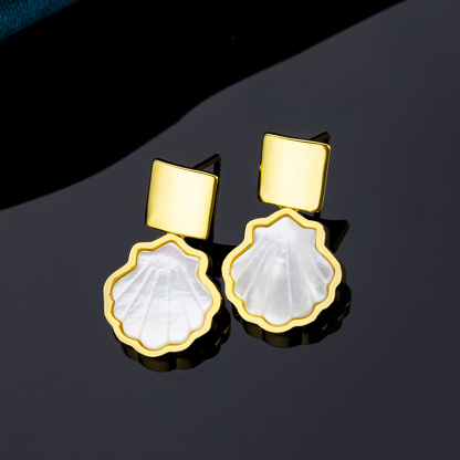 Natural Shell Stud Earrings