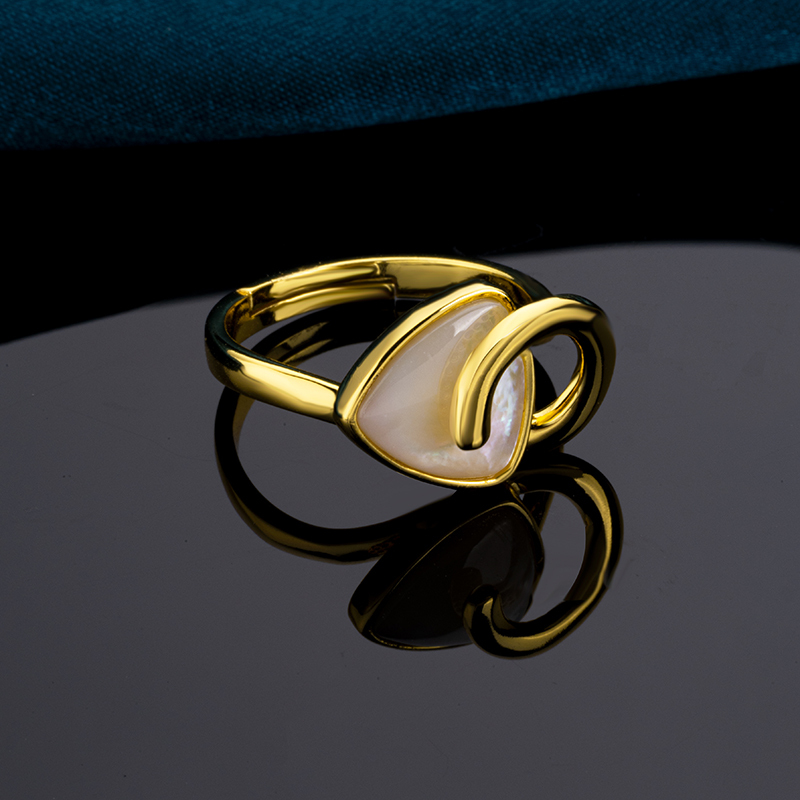 Artisan MOP Triangle Statement Ring