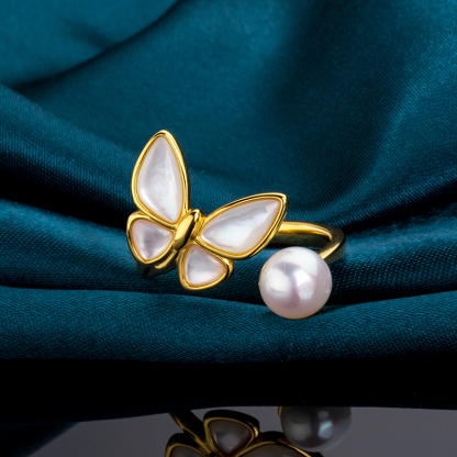 Butterfly Design White Mother-of-Pearl Ring