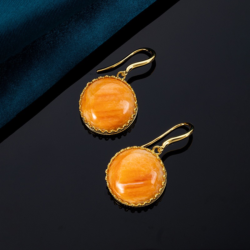 Orange Spiny Oyster Shell Round Earrings – Vibrant Elegance & Organic Glow