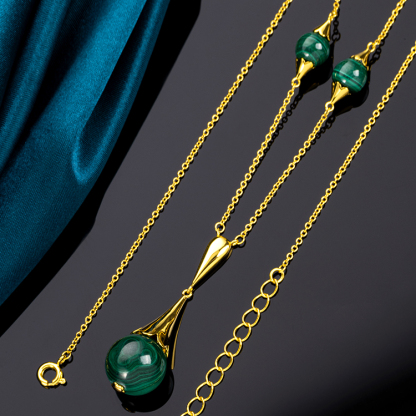 Natural Malachite Necklace – Luxe Boho Elegance