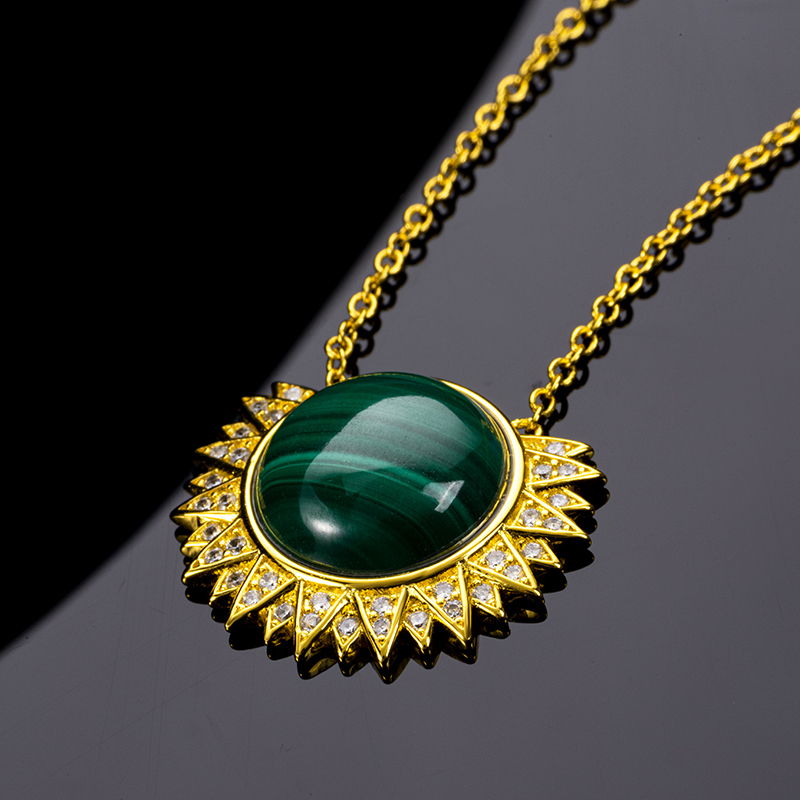 Luxe Malachite Sunflower Pendant – Slender Chain Elegance