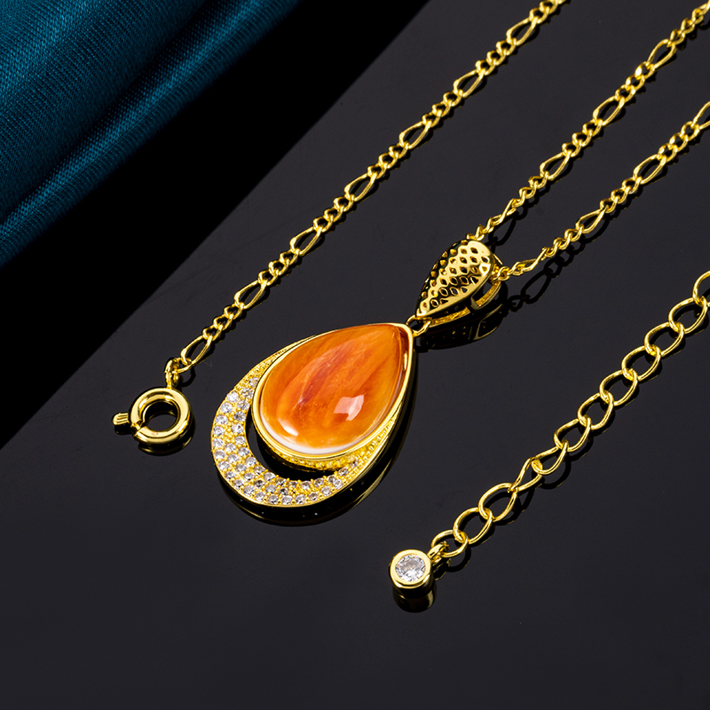 Sunset Orange Teardrop Necklace - Natural Spiny Oyster Shell Collarbone Chain in 18K Gold Plating