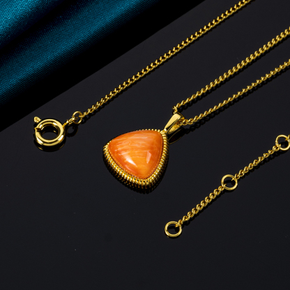 Minimalist Triangular Spiny Oyster Pendant Necklace - Geometric Women's Jewelry