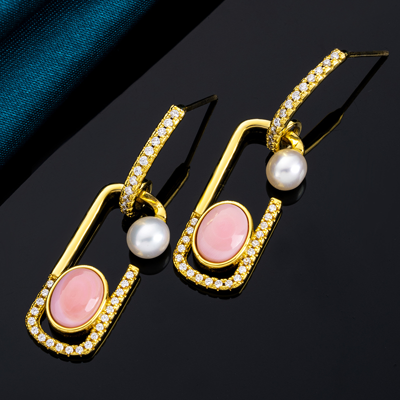 Natural Conch Shell & Pearl Geometric Drop Earrings