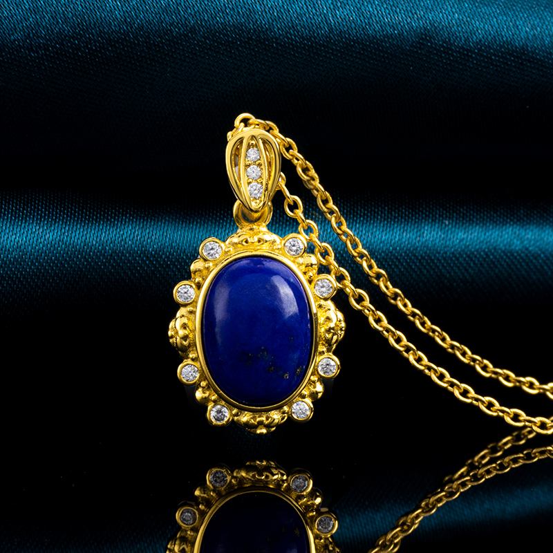 French Vintage Oval Necklace: Natural Lapis Lazuli 