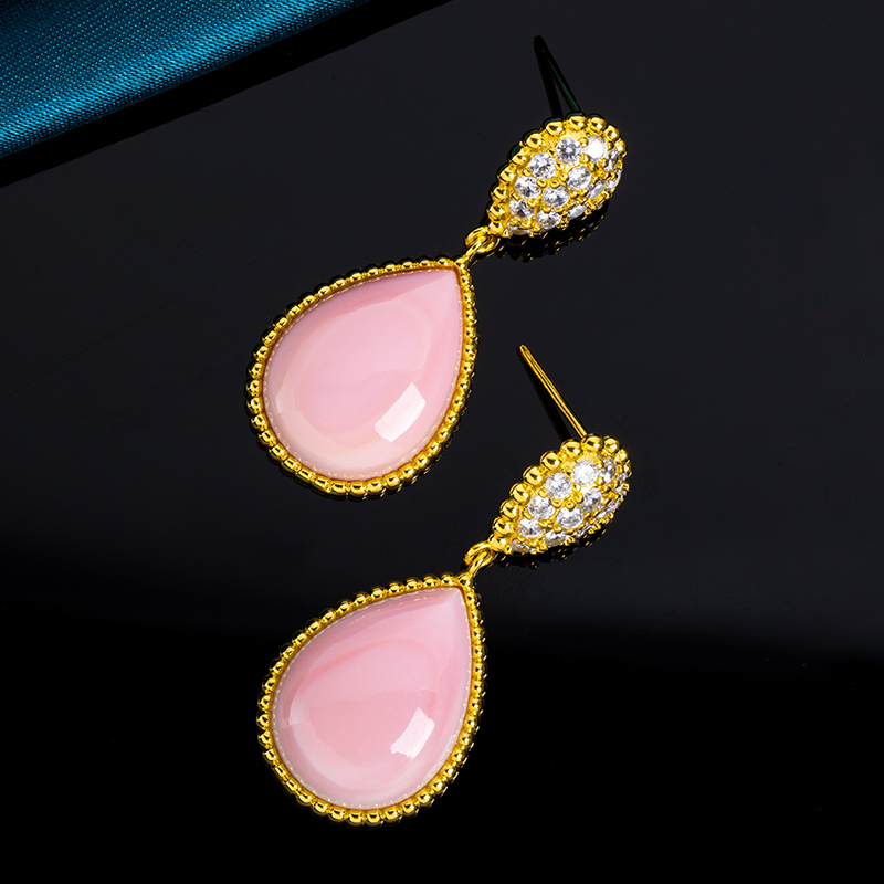 Natural Queen Conch Teardrop Earrings | Pavé Diamonds