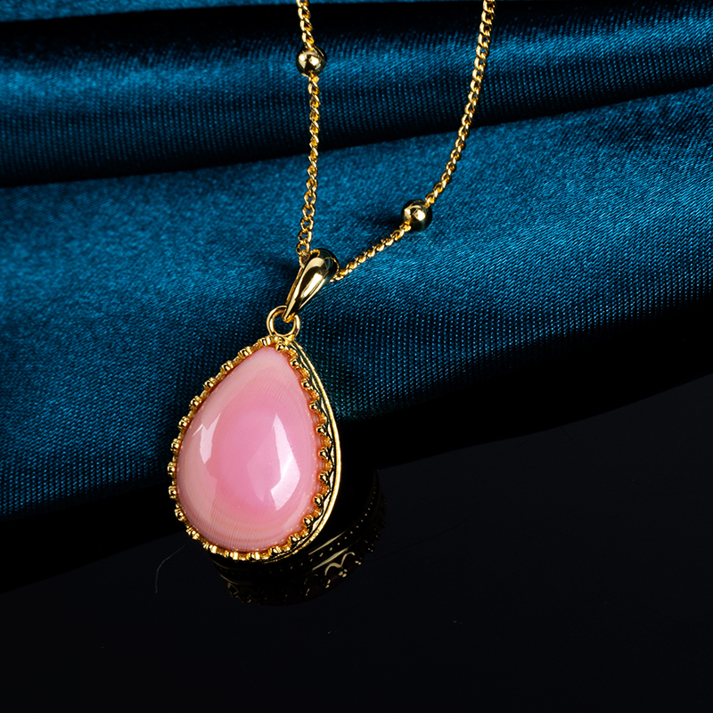 Pink Conch Teardrop Necklace - Delicate & Girly, Nature's Treasure