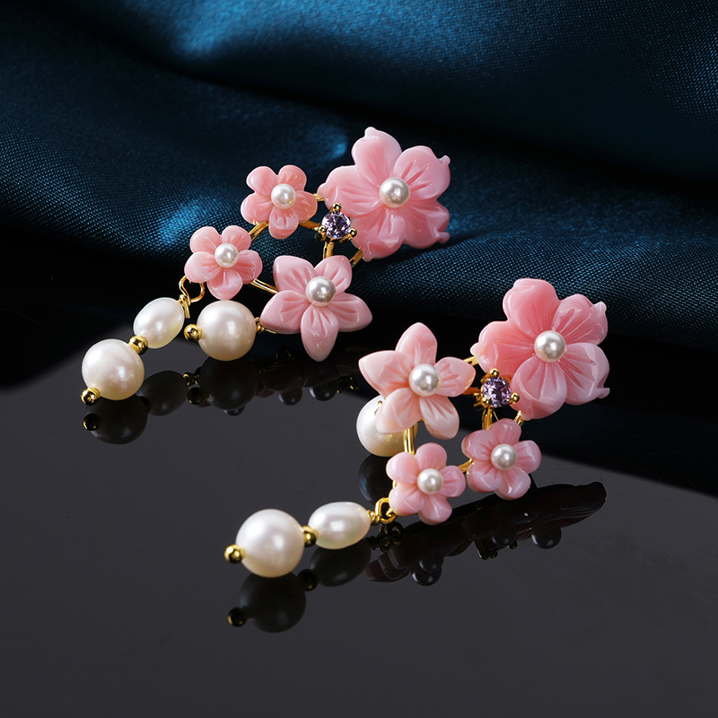 Pink Carved Conch Flower Earrings - Fashion Vintage Elegance