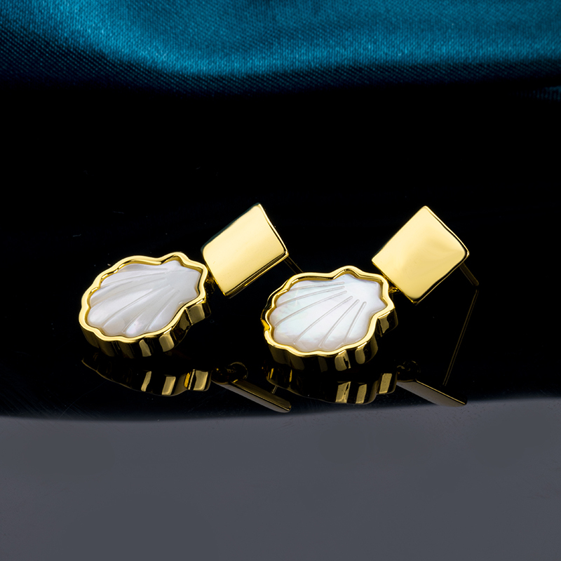 Natural Shell Stud Earrings