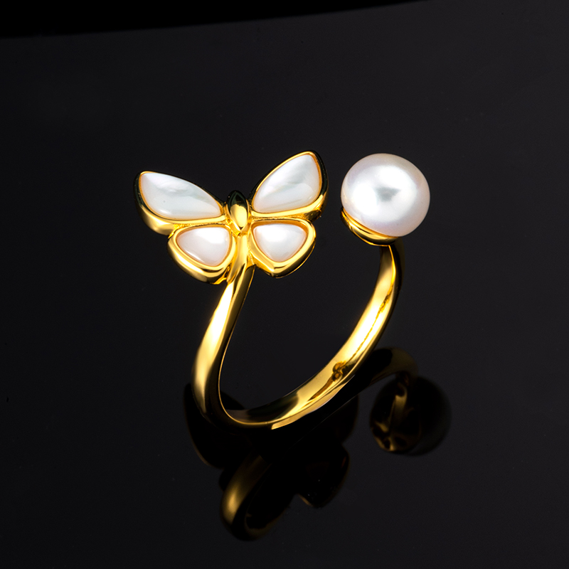 Butterfly Design White Mother-of-Pearl Ring
