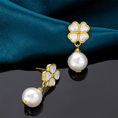 Natural MOP Clover Baroque Pearl Earrings