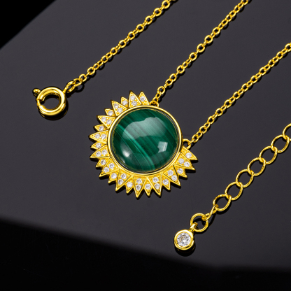 Luxe Malachite Sunflower Pendant – Slender Chain Elegance