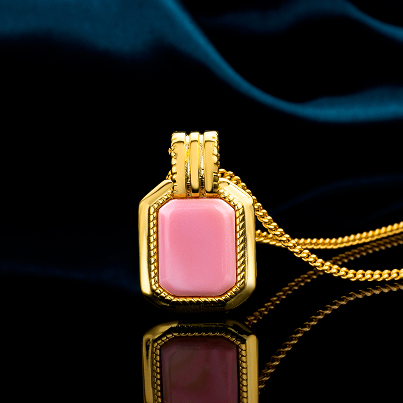 Pink Conch Necklace