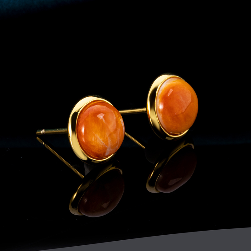 Elegant Natural Spiny Oyster Round Earrings - Versatile Everyday Shell Jewelry