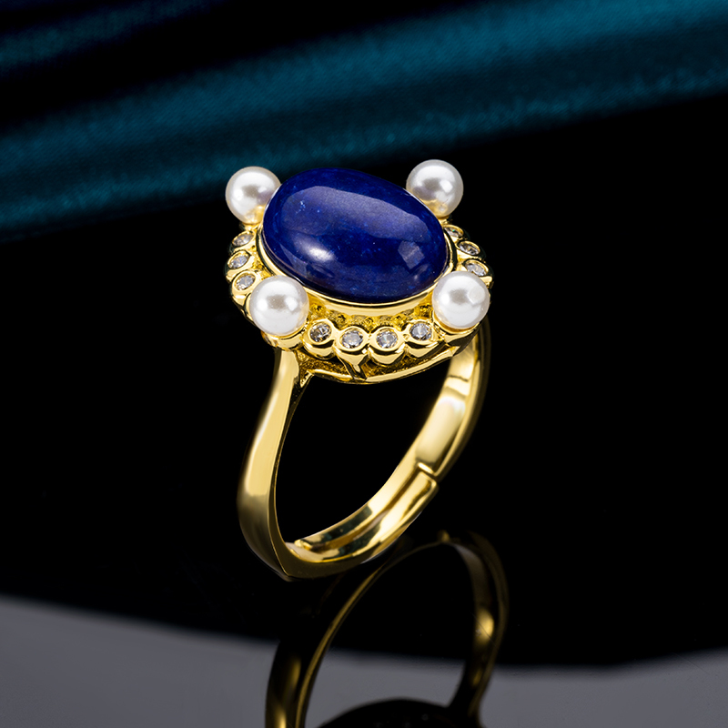 Oval Lapis Lazuli Ring with Freshwater Pearl