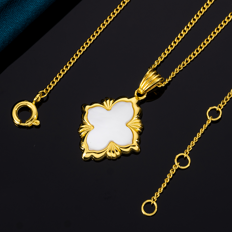 Retro White MOP Four-Leaf Clover Pendant