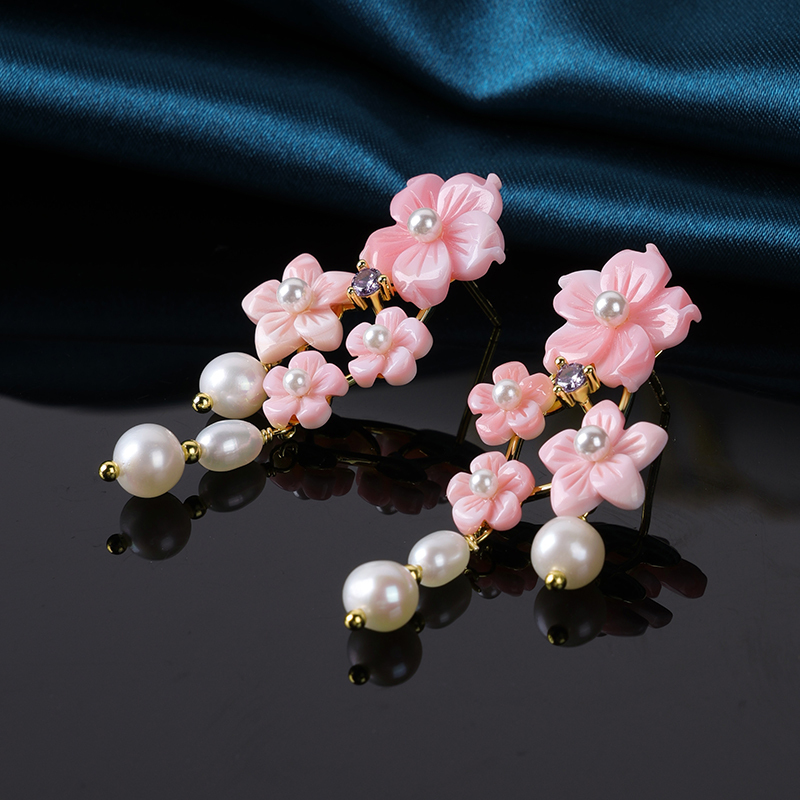 Pink Carved Conch Flower Earrings - Fashion Vintage Elegance