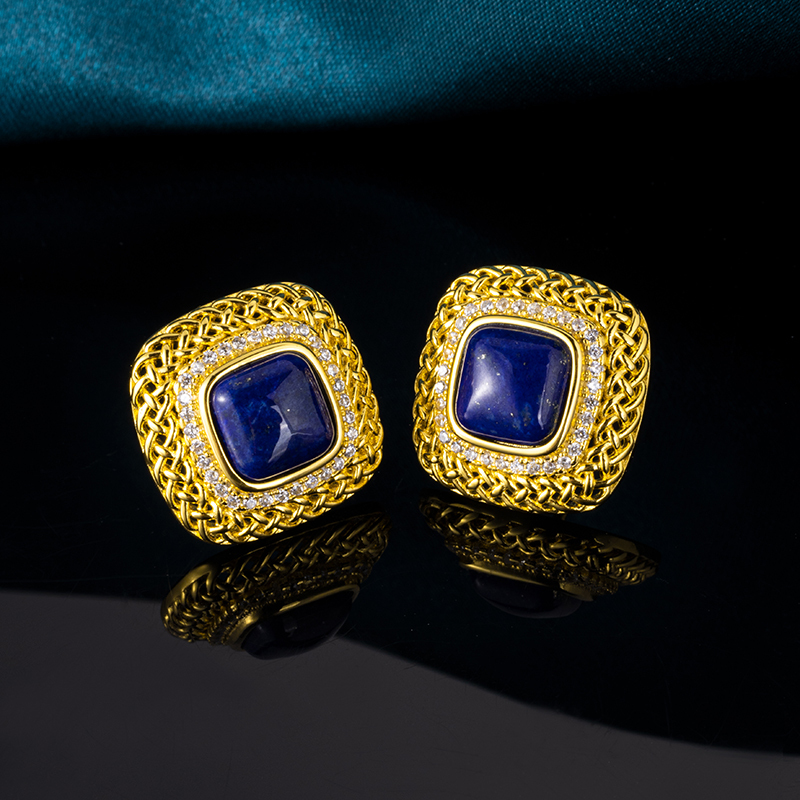 Lapis Lazuli Cube Earrings – Heirloom-Worthy Mesh Design for the Discerning Collector