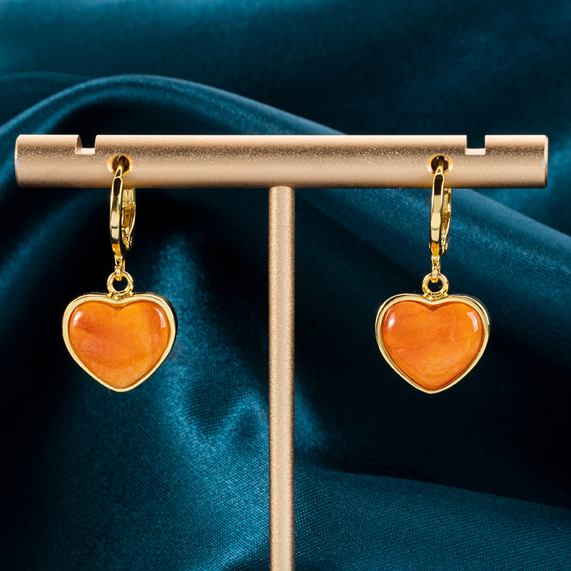 Natural Spiny Oyster Shell Heart Drop Earrings - Handmade Romantic Jewelry with Oceanic Charm, Artisan Shell Dangles for Anniversary & Valentine's Gifting