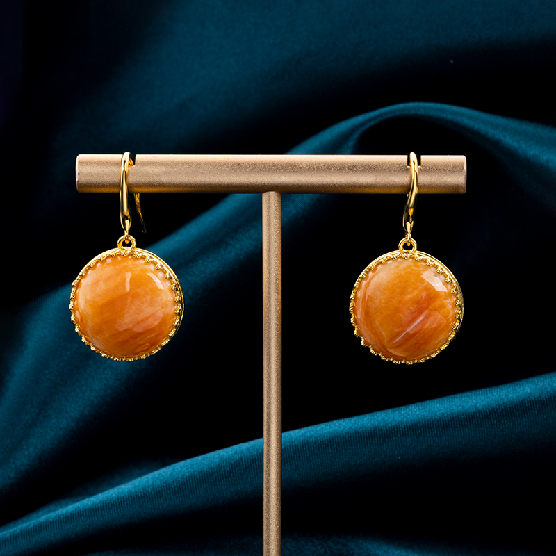 Orange Spiny Oyster Shell Round Earrings – Vibrant Elegance & Organic Glow