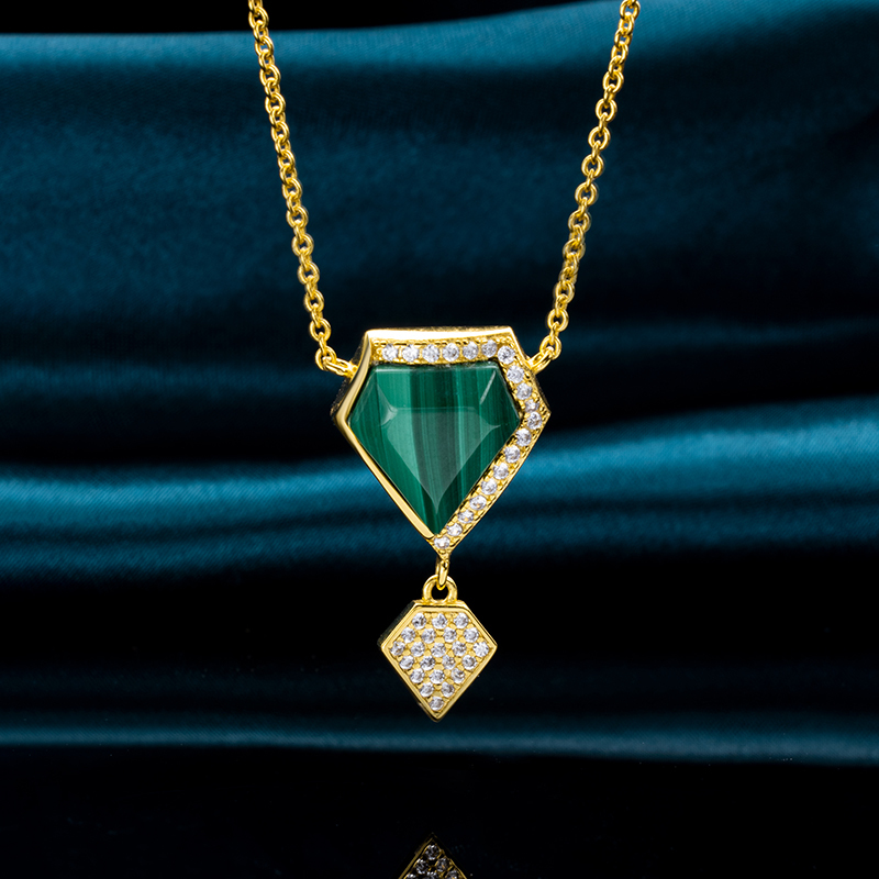 Euro Chic Triangular Malachite Pendant Necklace