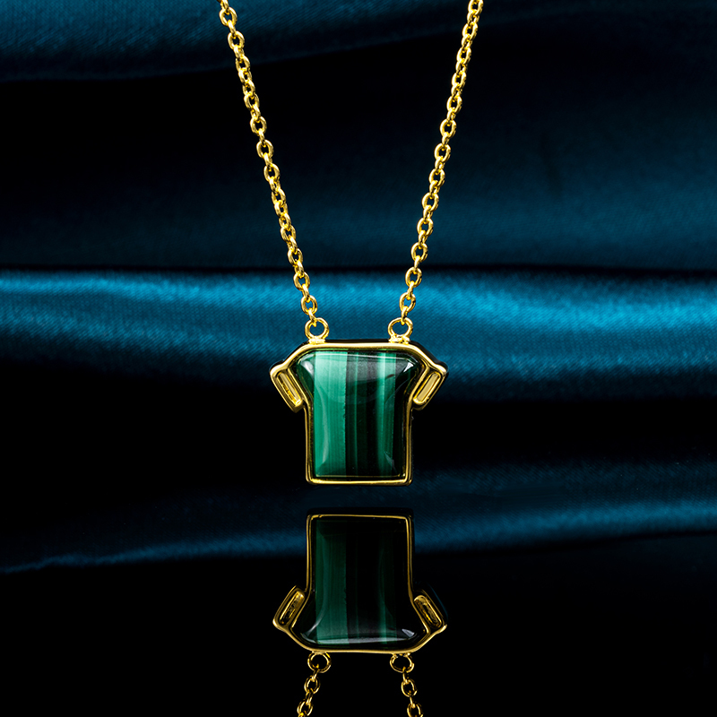 Insta-Chic Malachite T-Shirt Pendant Necklace