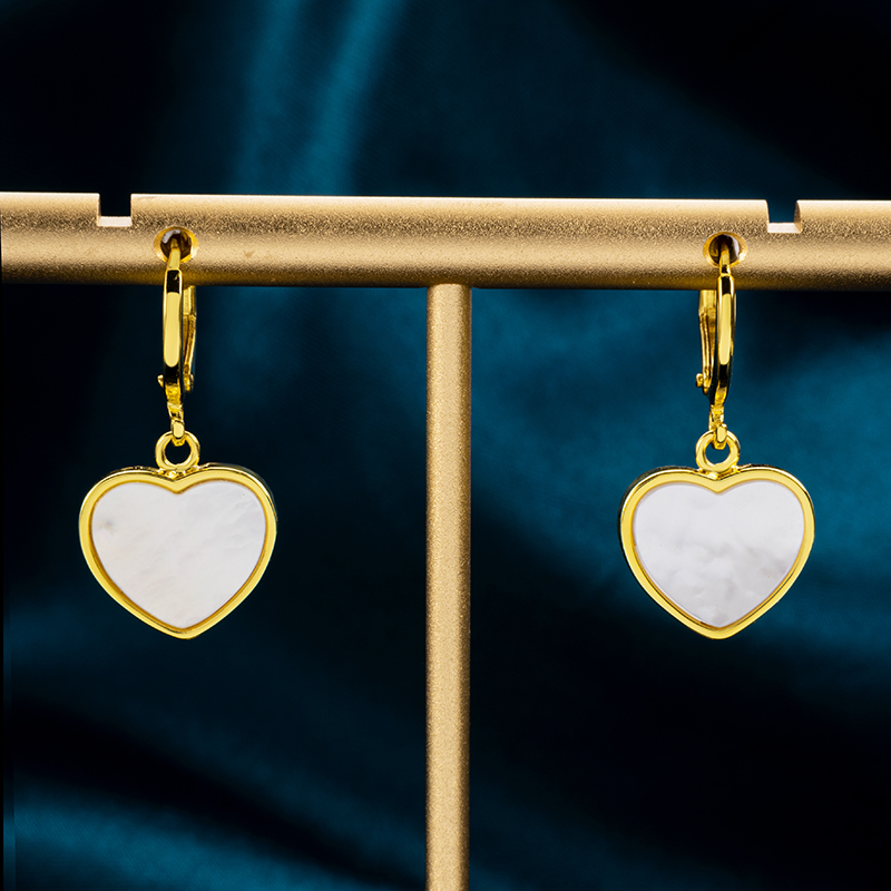 Sweet Heart Mother-of-Pearl Earrings – Oceanic Elegance