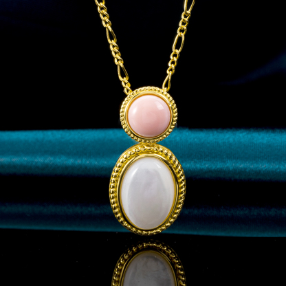 Queen Conch & Pearl Necklace | Oceanic Elegance