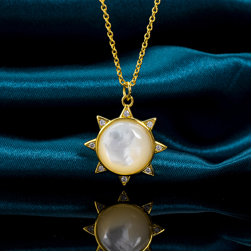 Fashion White Mother Pearl Drop Necklace