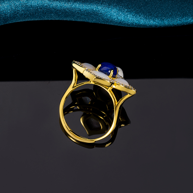 Blue Lapis Mother-of-Pearl Clover Ring Lucky