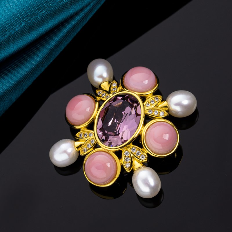 Designer Queen Conch & Pearl Floral Brooch