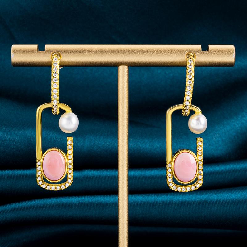 Natural Conch Shell & Pearl Geometric Drop Earrings