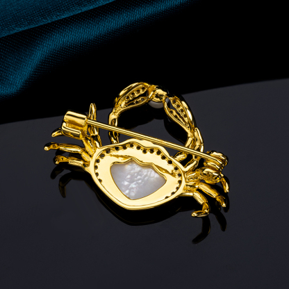 Cute Crab MOP Brooch - Fashionable & Chic