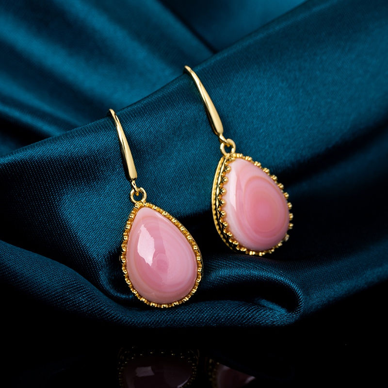 Regal Teardrop Earrings - Queen Conch Crown, Delicate European Hooks