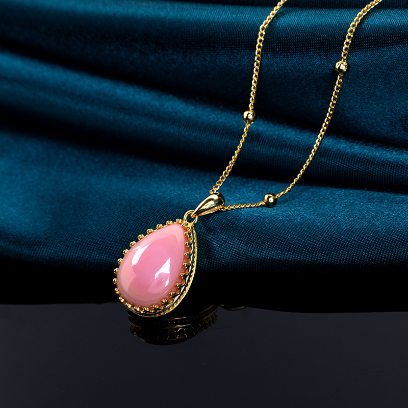 Pink Conch Teardrop Necklace - Delicate & Girly, Nature's Treasure